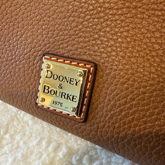 Dooney & Bourke Pebbled Leather Satchel Tote Brown Red Lining - Picture 4 of 14